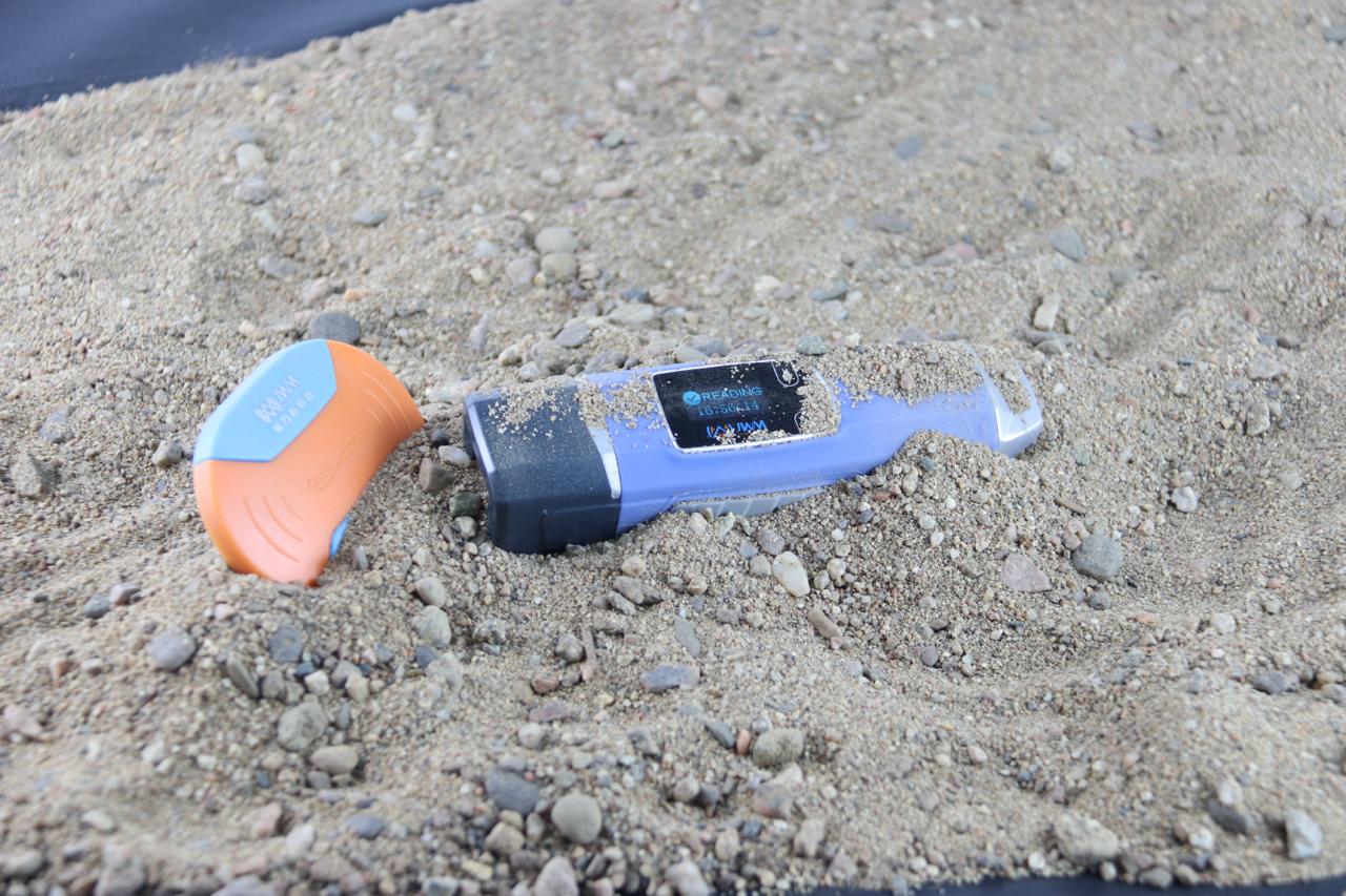 JWM V8/T8 in sand exposure test